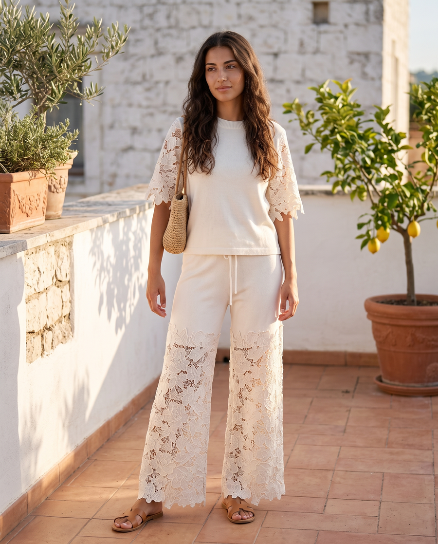 Completo Aurora panna a figura intera: maniche in pizzo macramè e pantalone palazzo